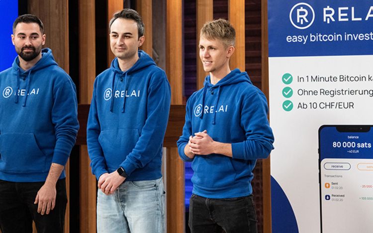 Das Team von Relai in der Höhle der Löwen
